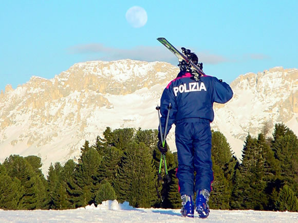 Decreto capo polizia 29 dicembre 2015. attivita' sicurezza e soccorso in montagna.