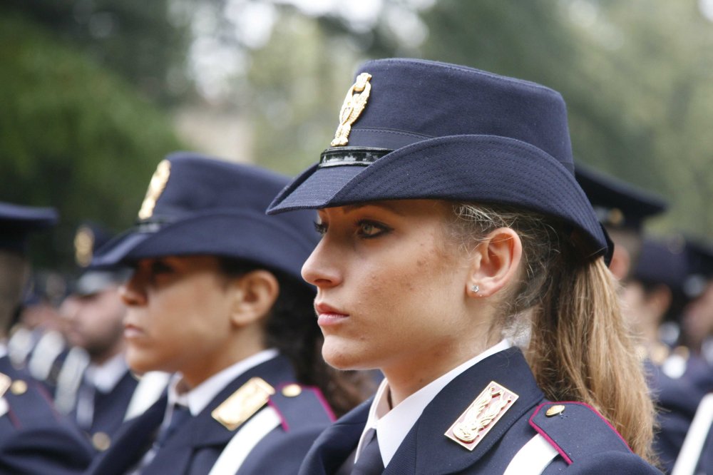 Retribuibilità dei tempi di vestizione dei dipendenti: secondo il Dipartimento ai poliziotti non spetta