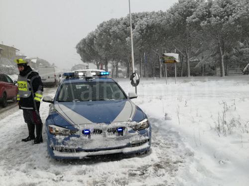 SAVONA; Straordinario impegno degli uomini della Stradale durante l'ondata di gelo. Il NSP richiede un giusto riconoscimento premiale per il personale intervenuto.