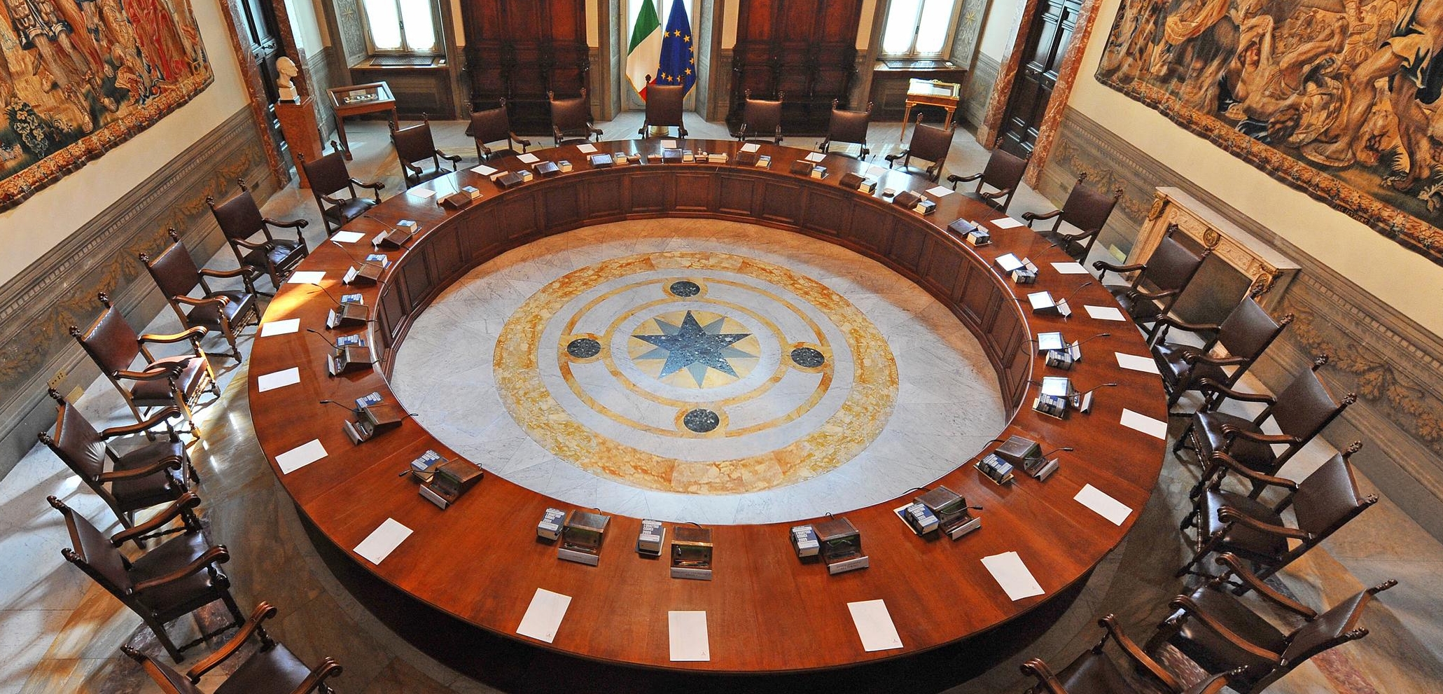Consiglio dei Ministri: approvato il Decreto Legge per il graduale ritorno alla normalità: