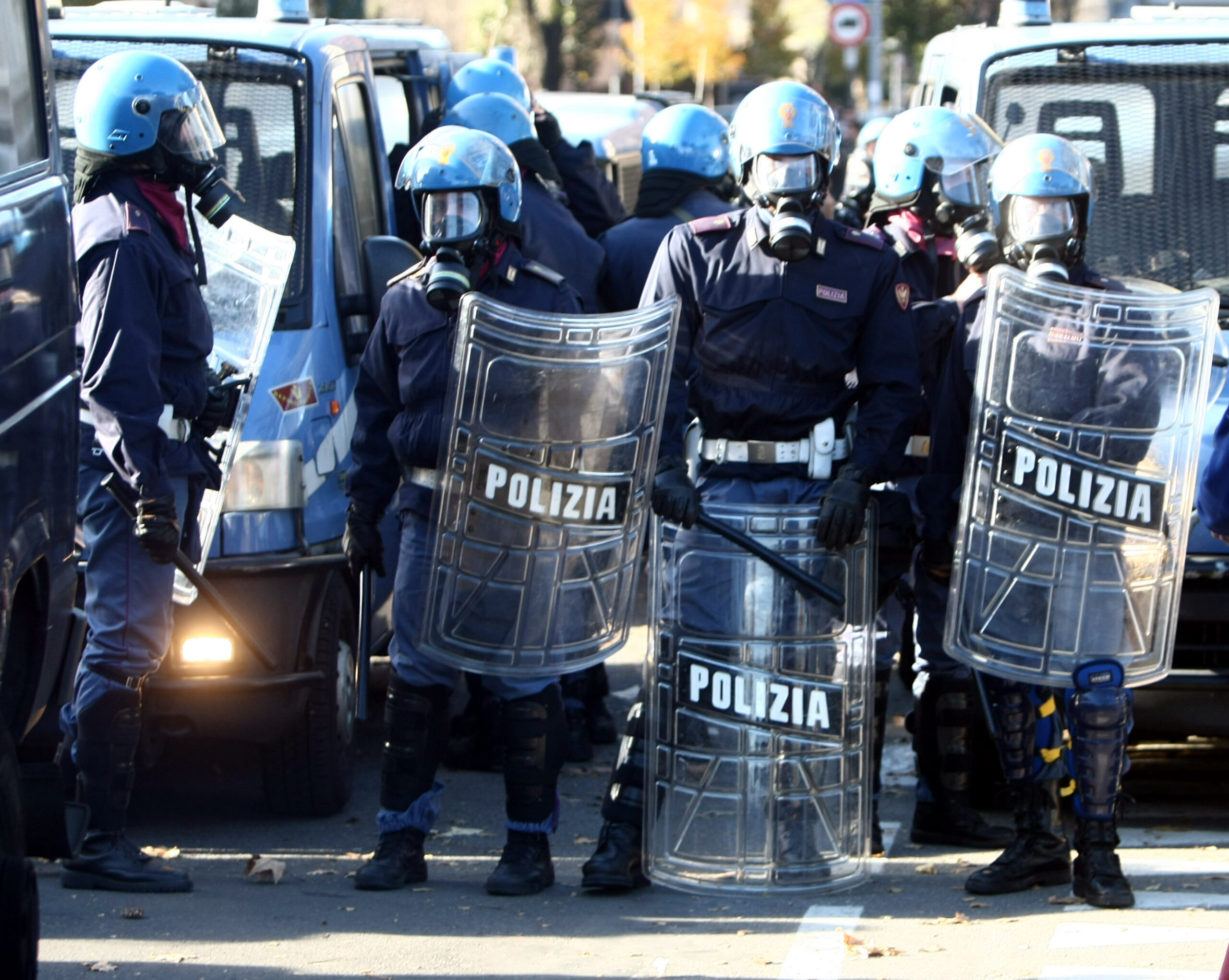 Trattamento di vitto per il personale impiegato in servizi di ordine pubblico - attribuzione buono pasto